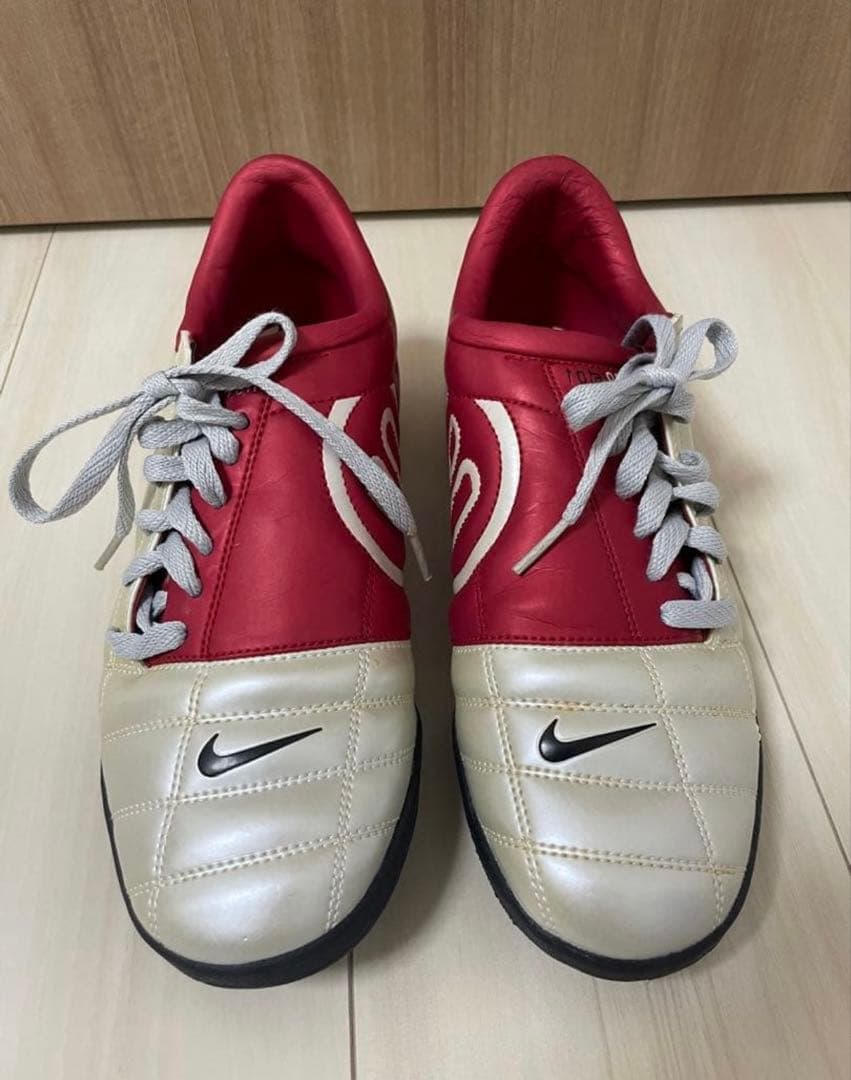 Nike total90 デッドストック