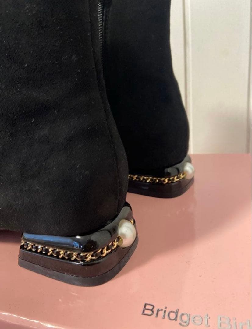 新品Bridget Birkinパールチェーンヒールストレッチショートブーツ黒