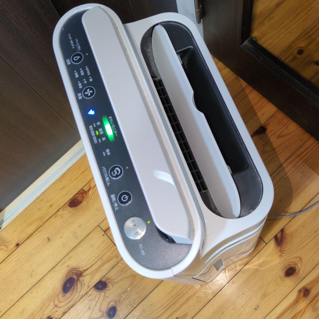 加湿空気清浄機 加湿機　空気清浄機　SHARP　 KC-J50-W