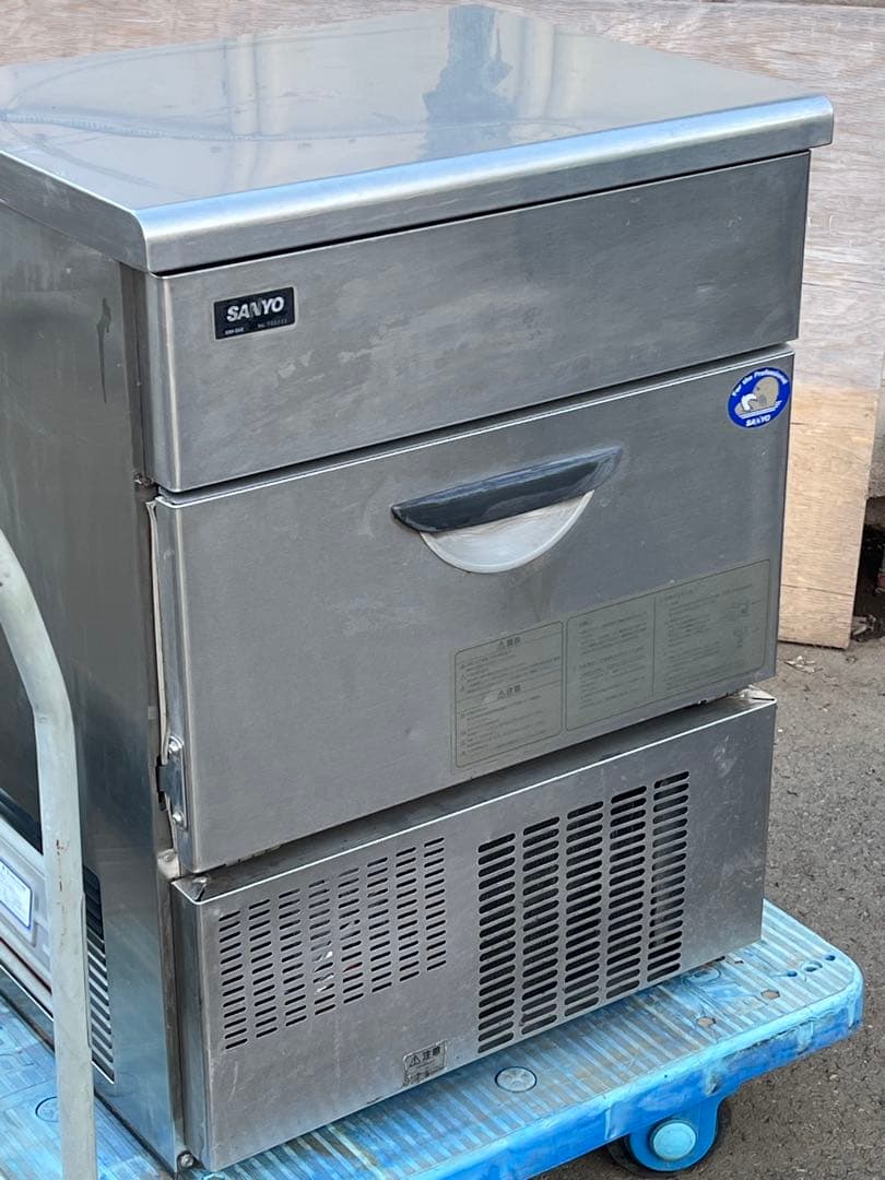 SANYO 全自動製氷機 SIM-S58