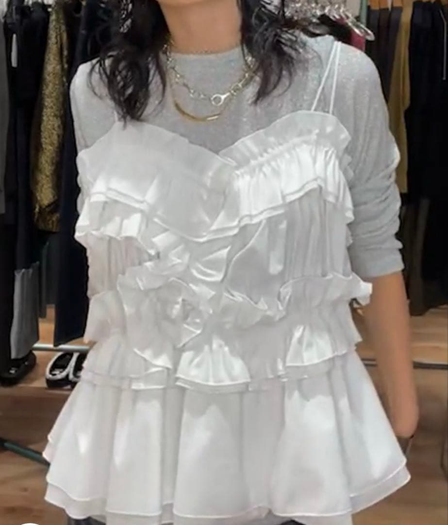 MECRE フリルキャミソール ブラック F