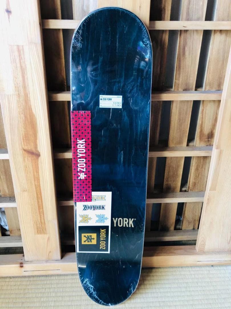 INDYチタン合金トラック同等品使用　Zoo York　8.0コンプリート