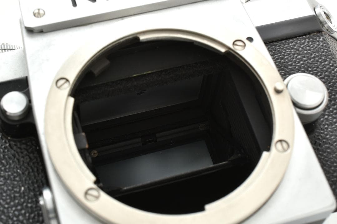 Nikon F アイレベル 一眼レフフィルムカメラボディ シルバー ニコン