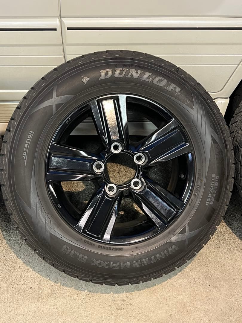 ランドクルーザー200 純正ホイール　スタッドレス18インチ ランクル100