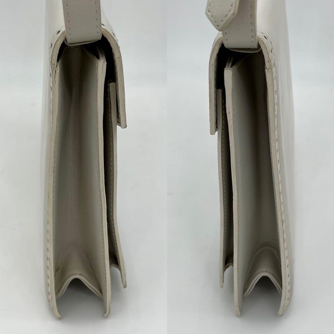 イヴサンローラン ショルダーバッグ ポシェット カサンドラ YSL金具 レザー