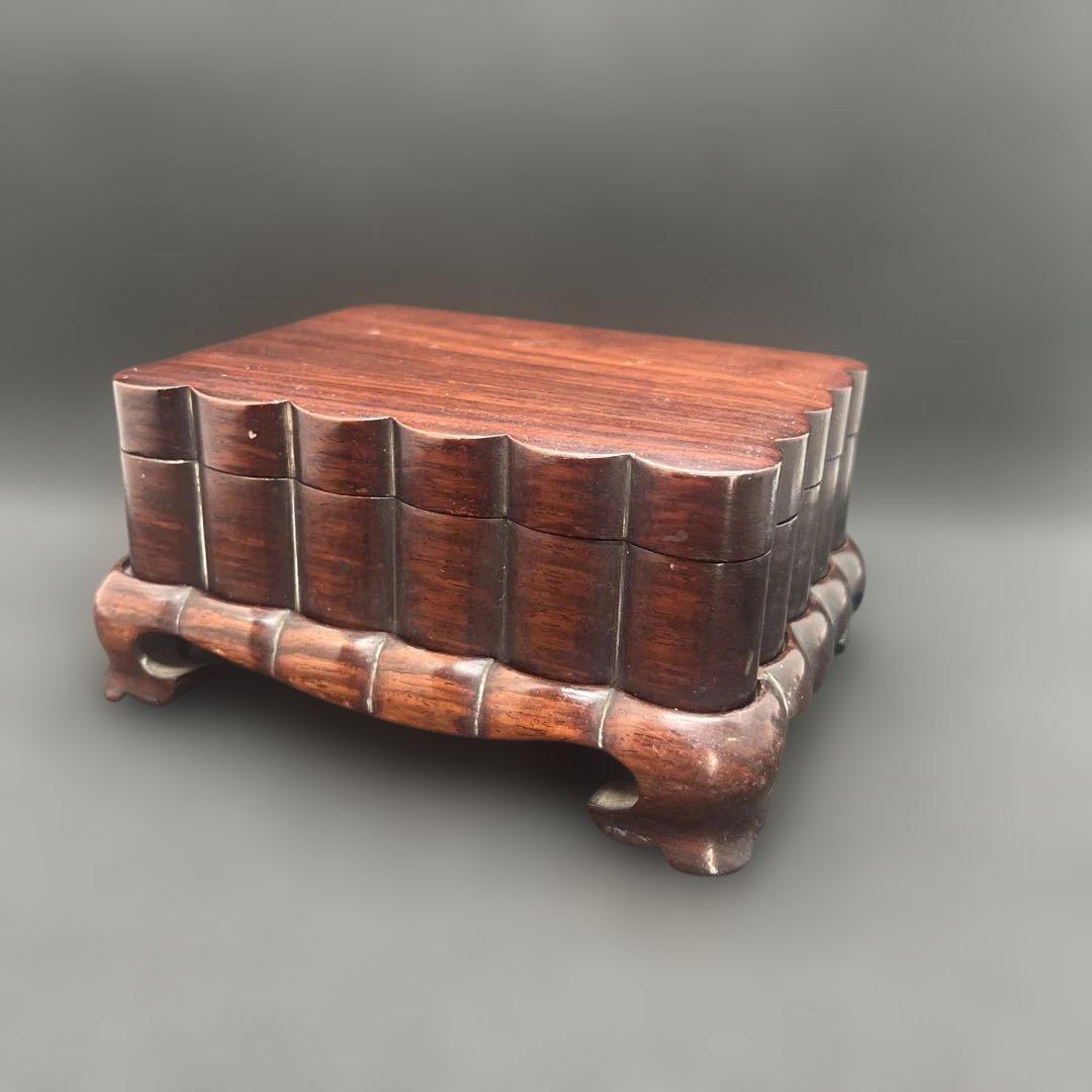 昭和レトロ　紫檀製小物入れ　タバコ入れ　昭和七年　上海事変記念　貴木紅木　お記念