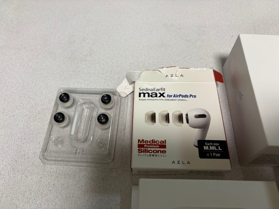 AirPods Pro 2本体 + シリコンイヤーチップ
