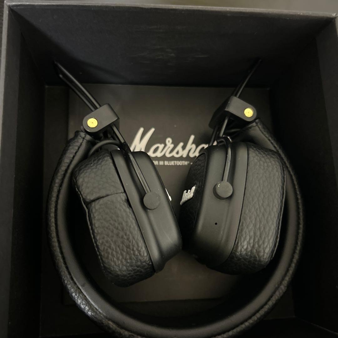 Marshallヘッドホン