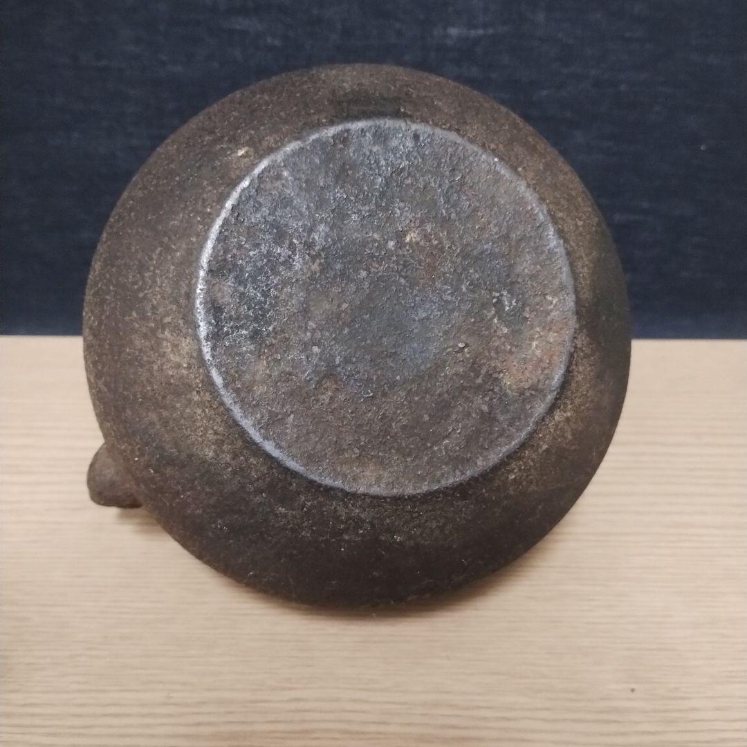 鉄製丸型鉄瓶 龍文堂造