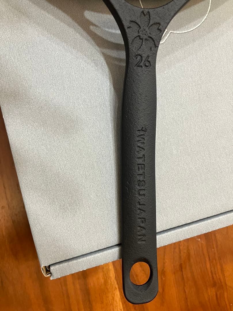 ダクタイルパン 26cm 新品未使用　箱付き