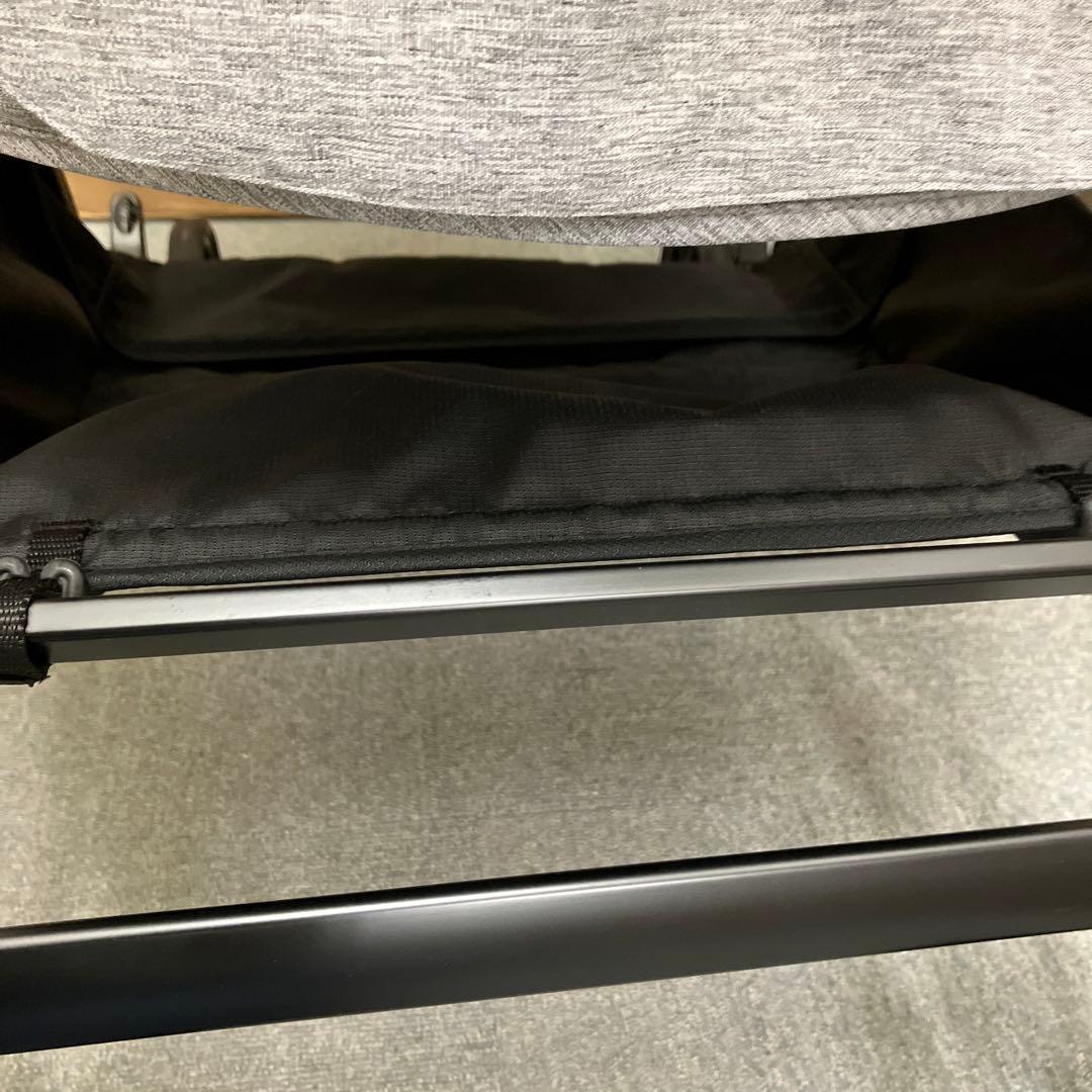 コンビ　コムペット　ミリクランライト　ペット用カート　小型犬、中型犬