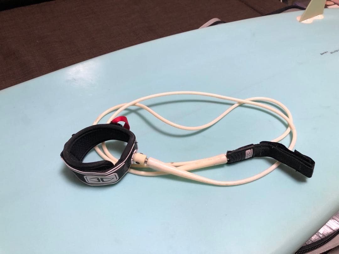 THRUSTER サーフボードケース 黒 銀 サーフボード ウエット他