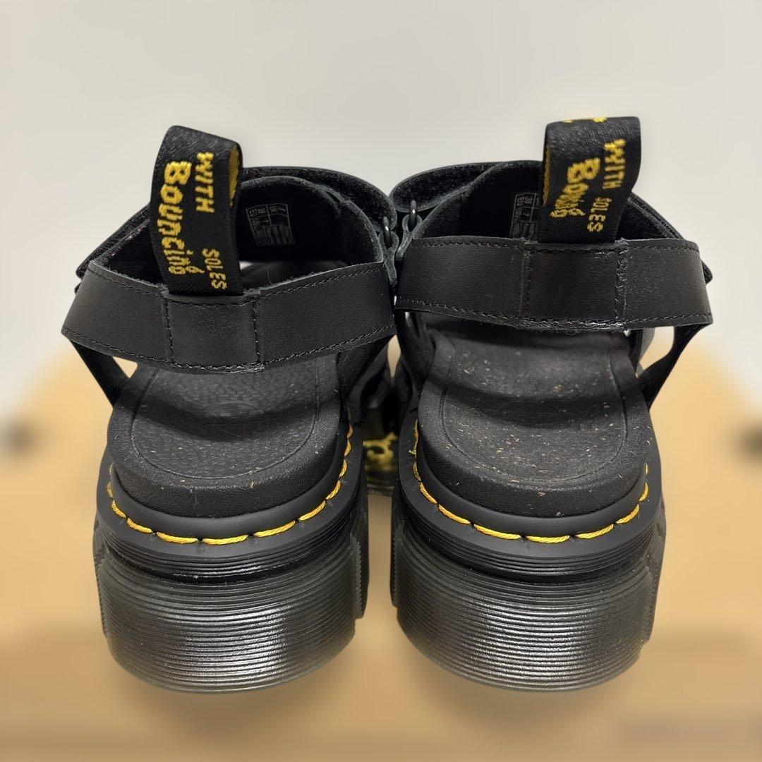 Dr. Martens 厚底 フィッシャーマン サンダル