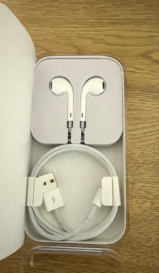 新品同様付属品新品iPod touch 第7世代　128GB A2178 帯付き