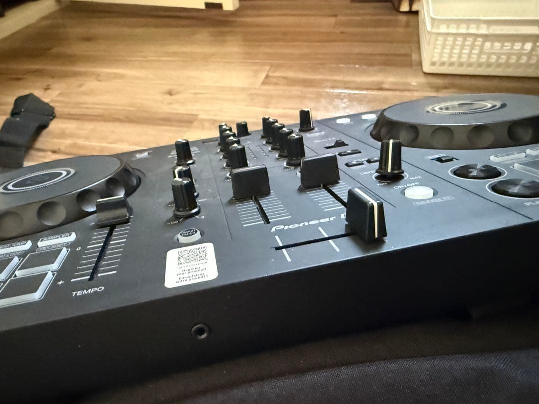 Pioneer DJ FLX4 コントローラー