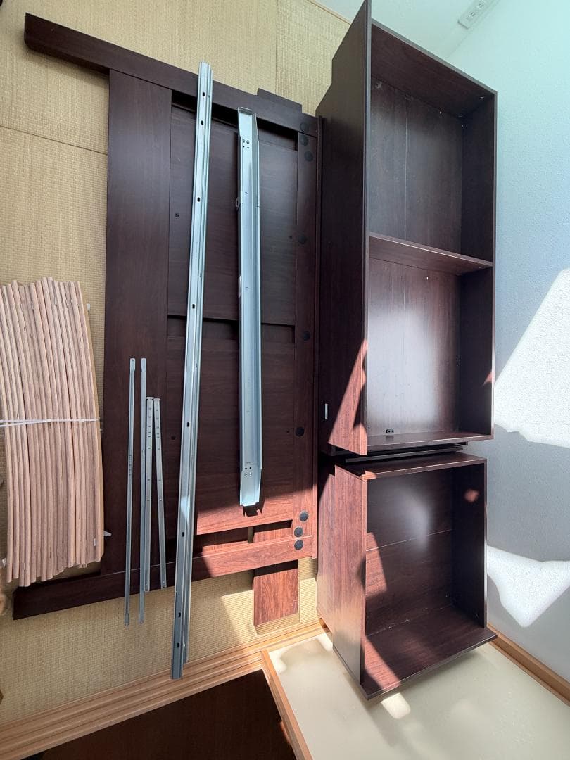 引取限定★IKEA SONGESANDクイーンベッドフレーム収納引き出し４個付き