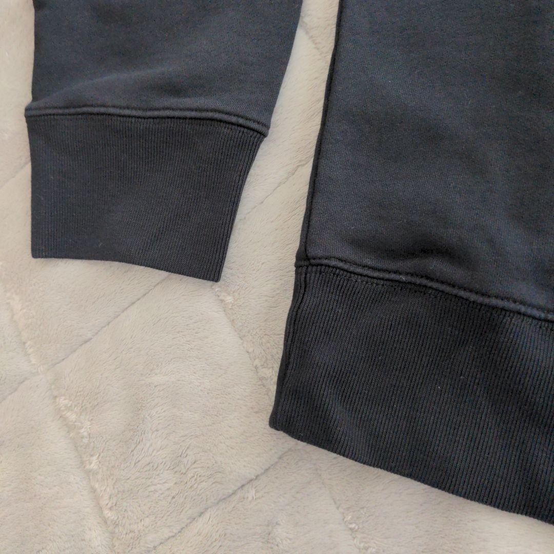 未使用　メゾンキツネ　パーカー　黒　Ｌサイズ　フーディー　長袖　スエット　キツネ