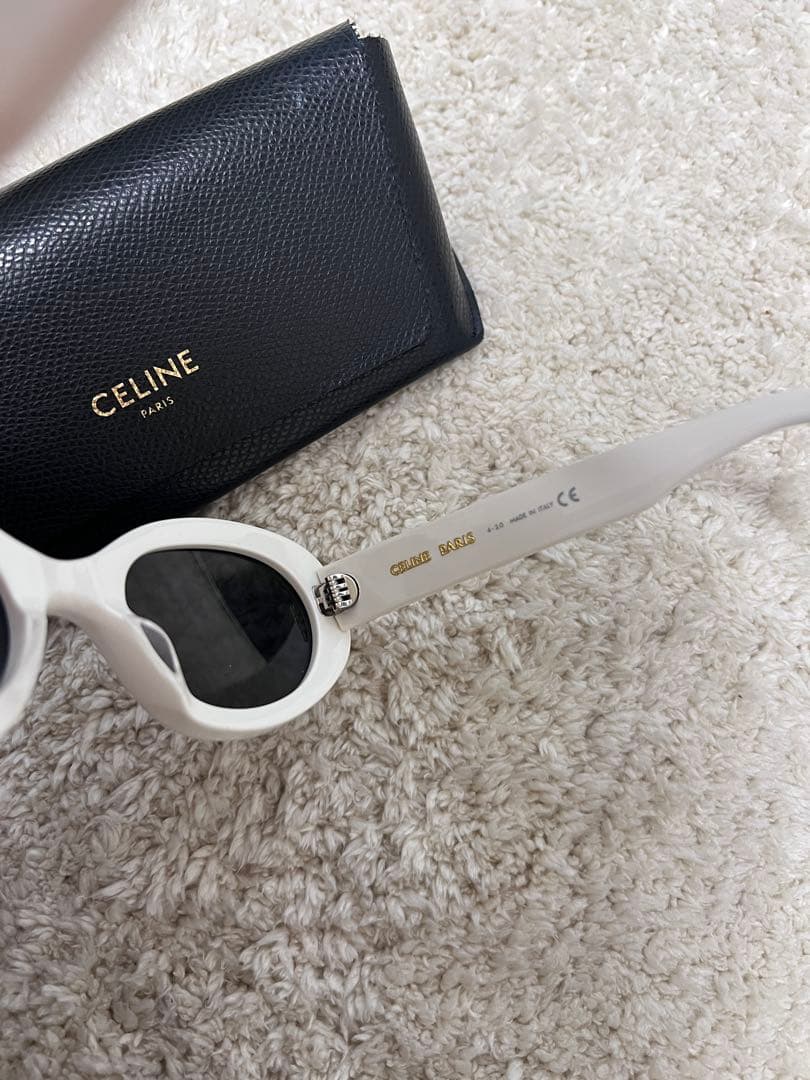 CELINE ホワイトサングラス ケース付き