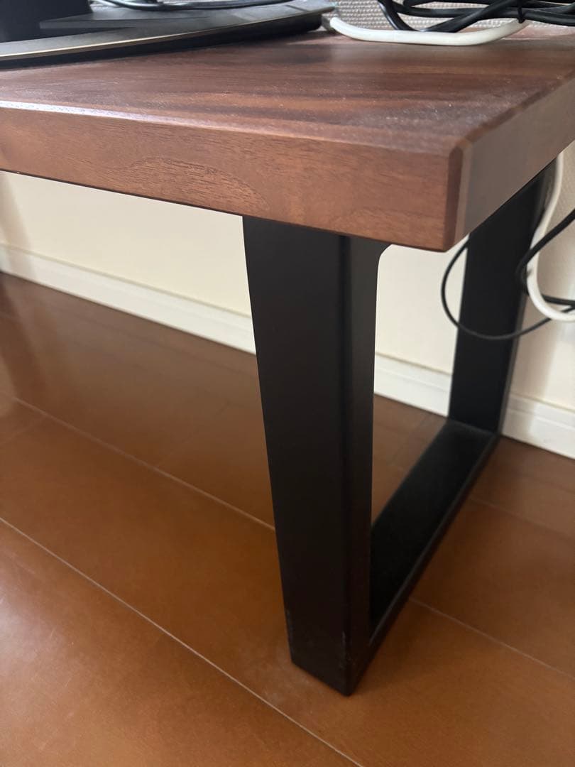 ACTUS THEORY ベンチ　ウォールナット　120㌢