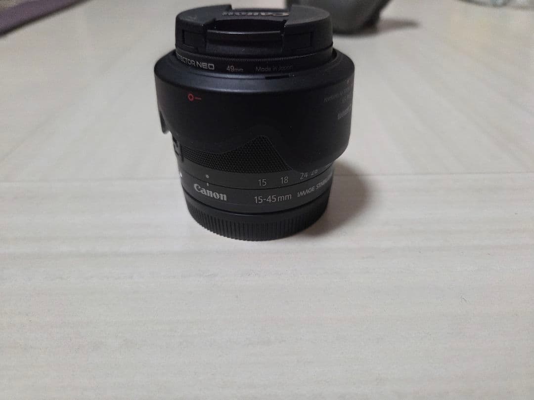 Canon EOS M10 ミラーレスカメラ ダブルズームキット+単焦点レンズ