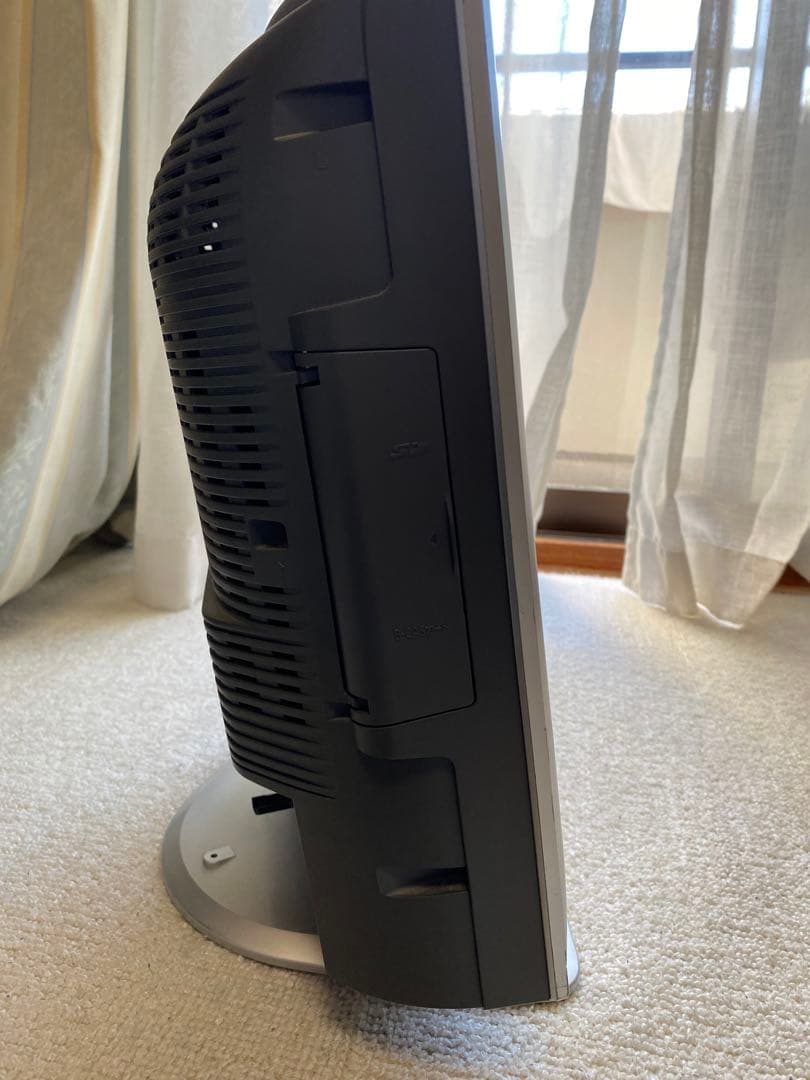 Panasonic Viera 15インチ液晶テレビ