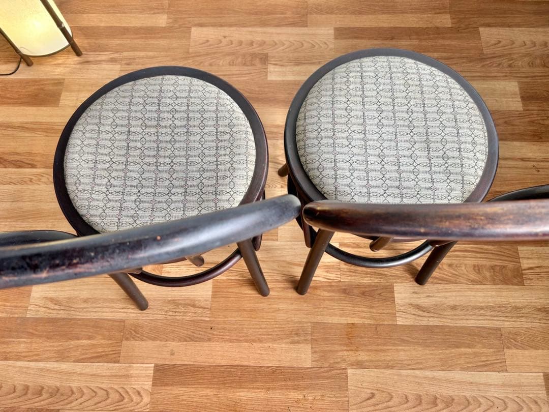 684 ウィンザーチェア 2脚　秋田木工風　ダイニングチェア　ナチュラル　a