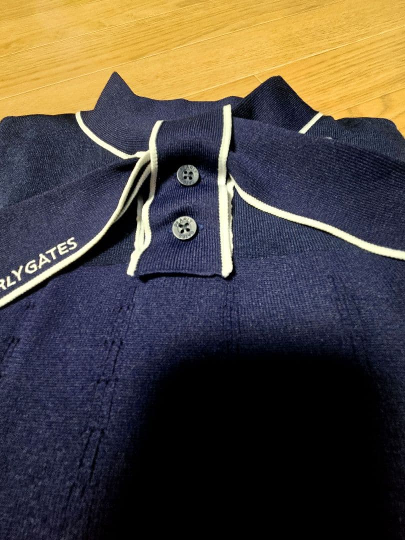 近年モデル❣️未使用❣️PEARLY GATESパーリーゲイツ長袖薄手ニット❣️