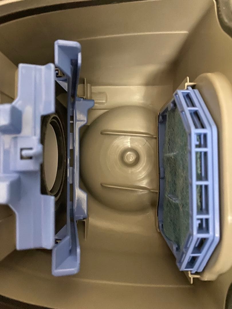 中古掃除機　日立かるパック　CV-KP900L