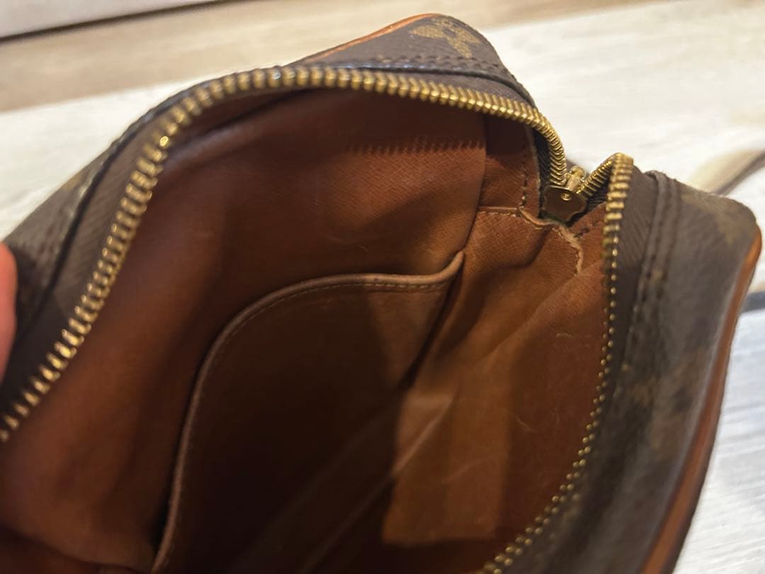 ルイヴィトン　ショルダーバッグ/613