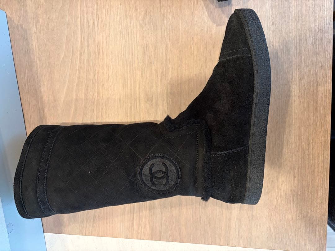 お専用になります✨シャネル 黒 キルティング ムートンブーツ39サイズ