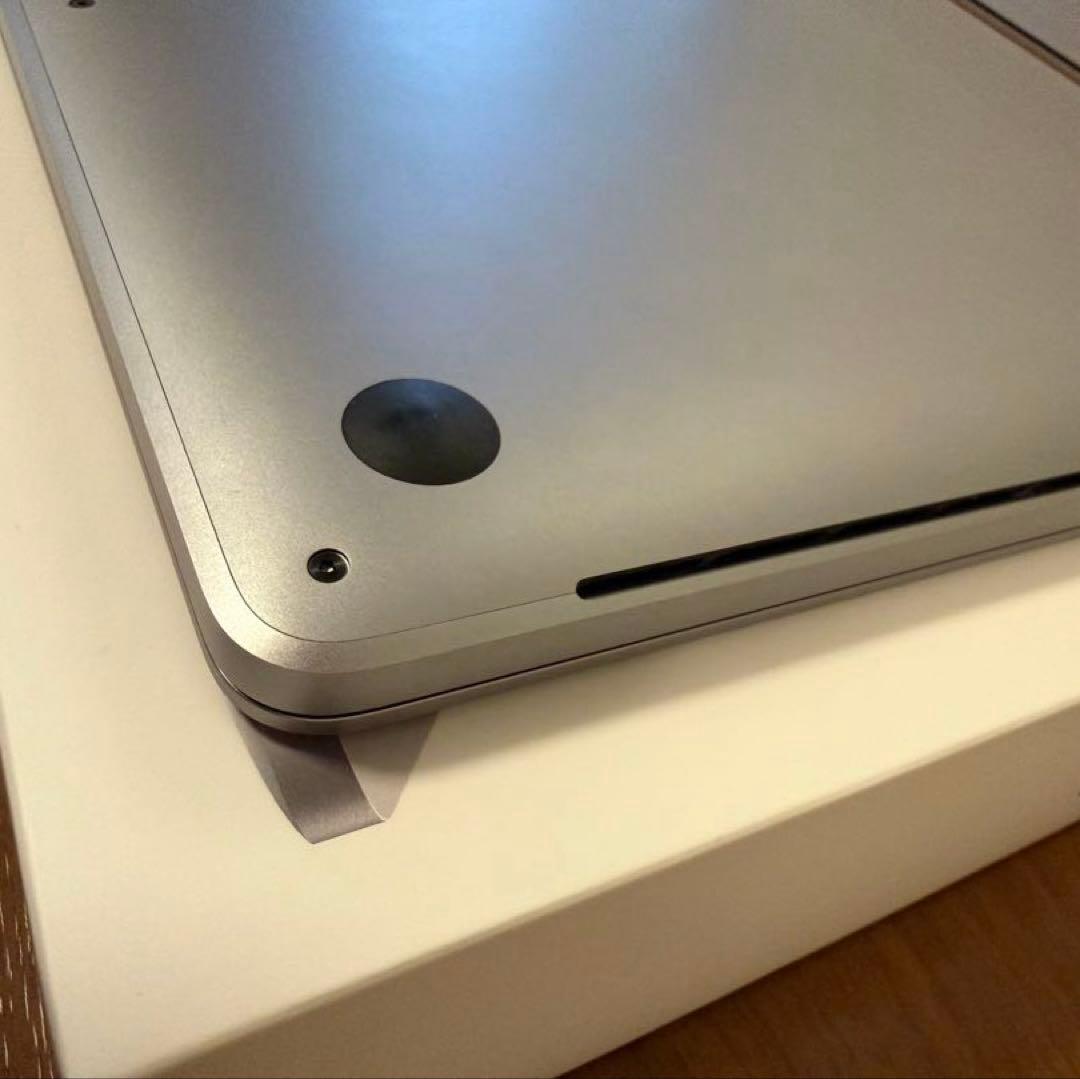 MacBook Pro 16インチ 2019 i9/32GB/1TB