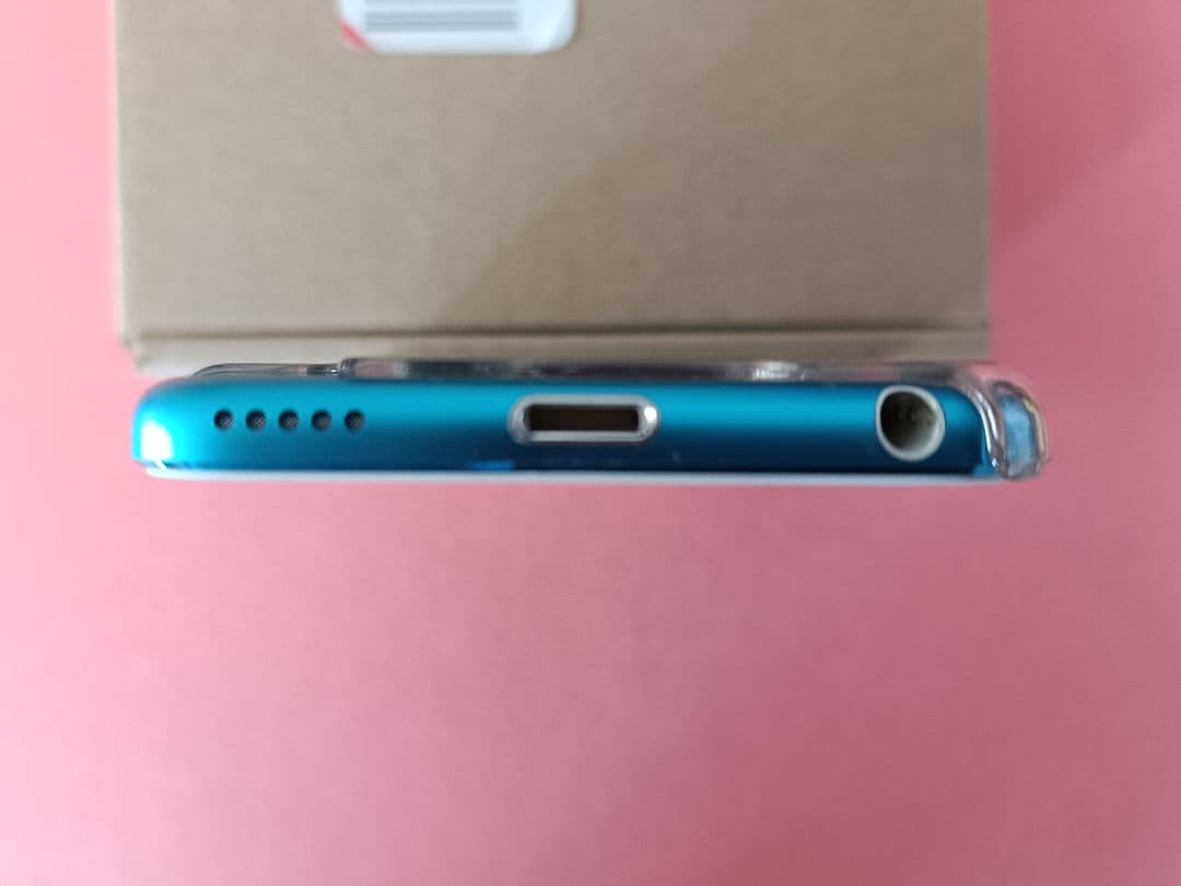 iPod touch ブルー 本体 + 付属品