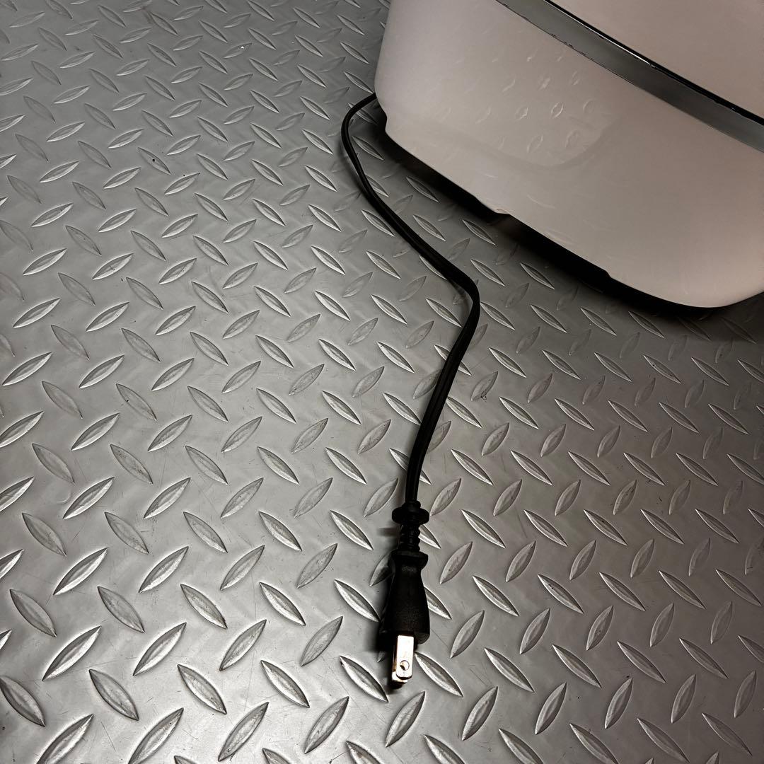 【5.5合】タイガー IH炊飯ジャー 『炊き立て』 JPC-G100 ホワイト