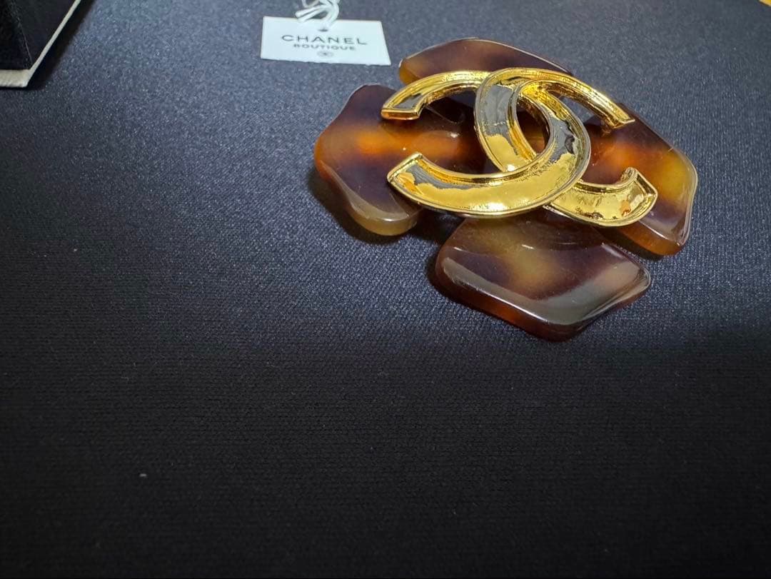 CHANEL シャネル　鼈甲柄　ココマーク　ブローチ