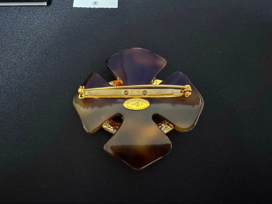 CHANEL シャネル　鼈甲柄　ココマーク　ブローチ
