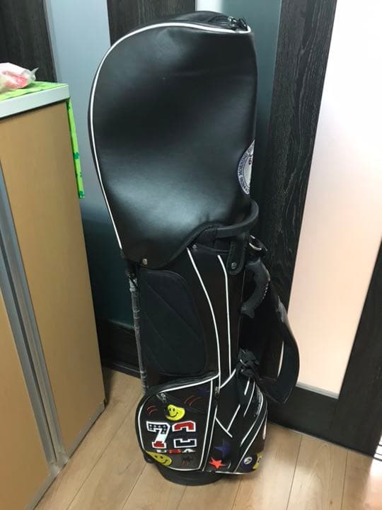 ゴルフバック 人気のブラック