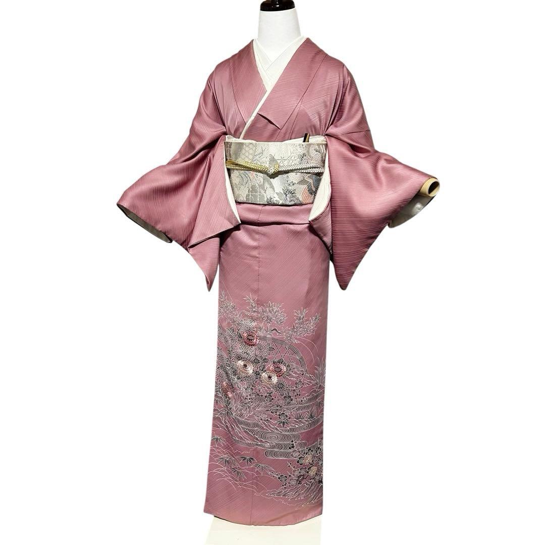 る*♡様 美品　袷　正絹　3つ紋　蘇州刺繍　駒刺繍　相良刺繍　色留袖　フルセット