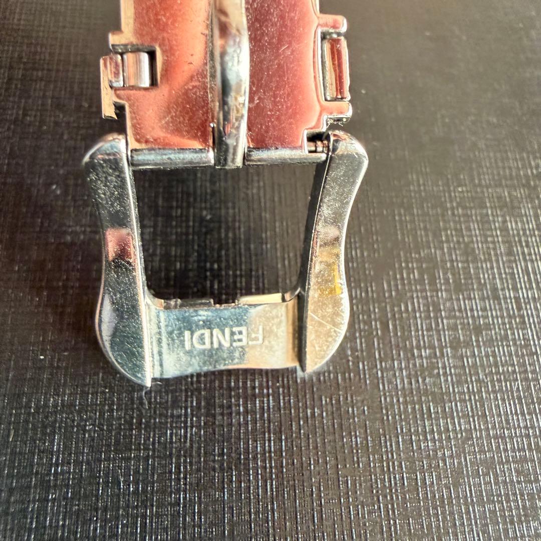 FENDI 時計 3800L バックルモチーフ