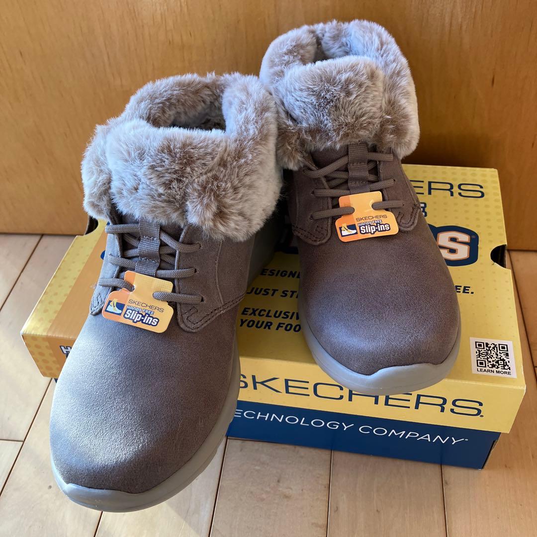 【新品】SKECHERS スケッチャーズ/スリップインズ スニーカー 24.0