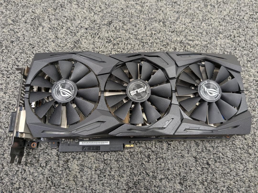 グラフィックボード・グラボ・ビデオカード ASUS ROG STRIX-GTX1080-8G-GAMING