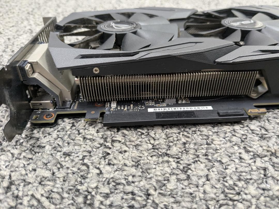 グラフィックボード・グラボ・ビデオカード ASUS ROG STRIX-GTX1080-8G-GAMING