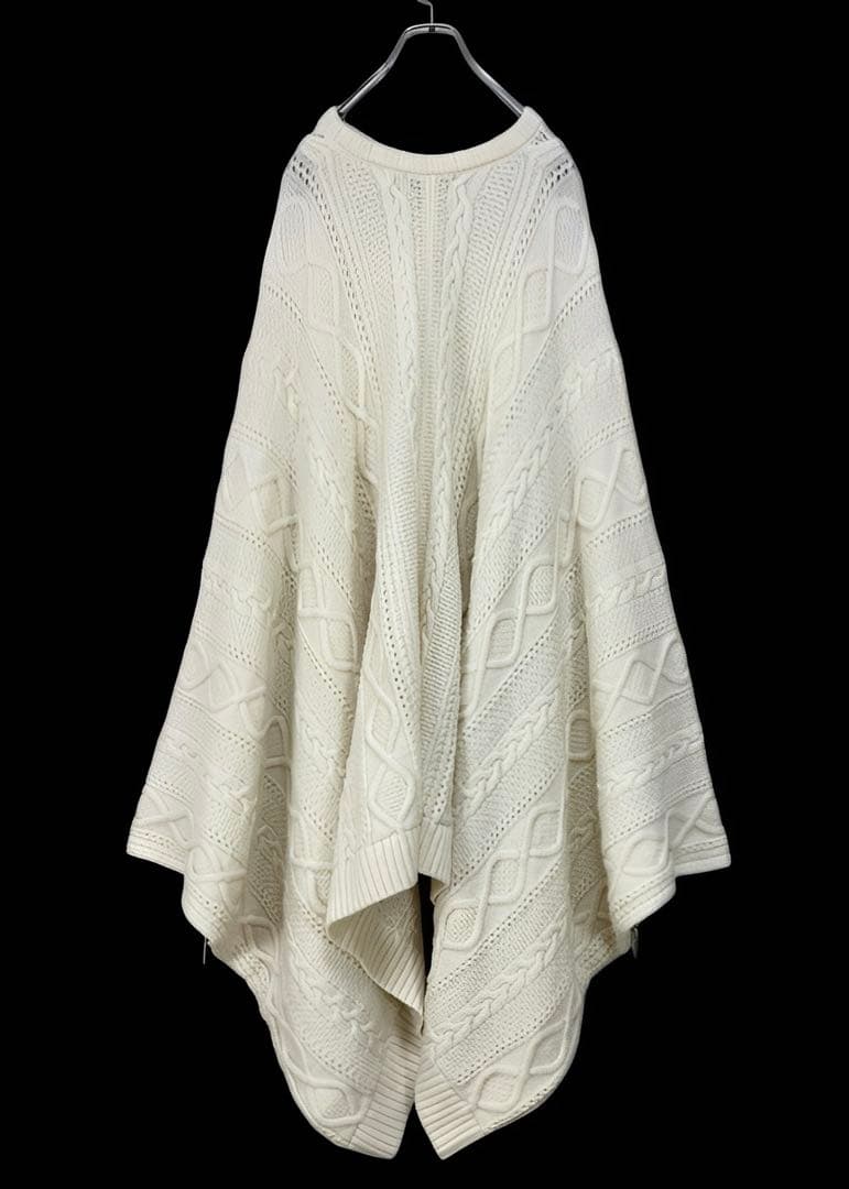 Y's ワイズ 美品 ローゲージ アランニット ポンチョ アイボリー2