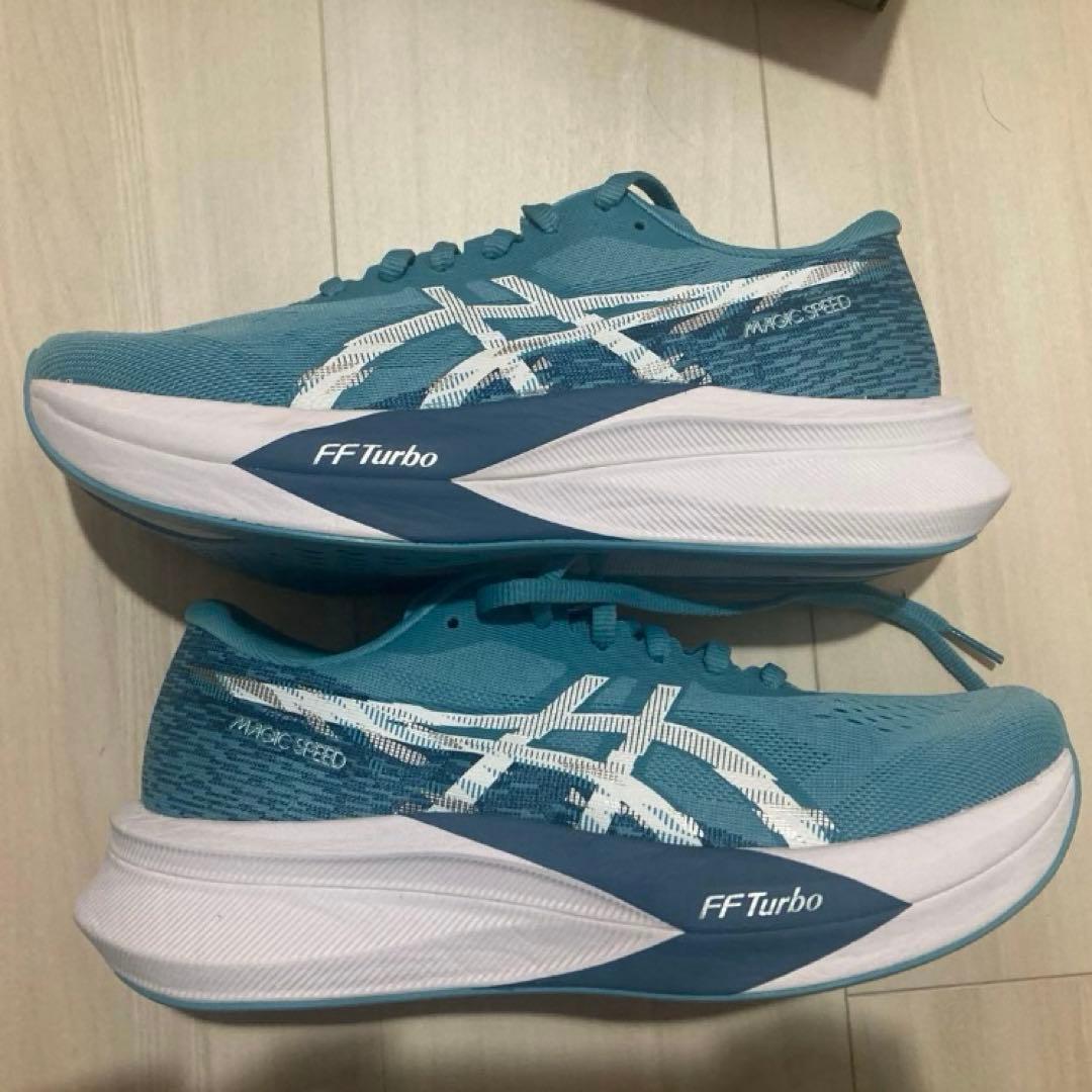 み*ー様 新品・未使用 ASICS マジックスピード4 26センチ