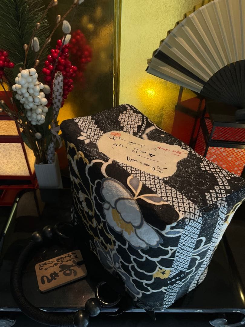 一閑張り　一閑張りバッグ　古文書　和紙　花絵柄　大正　着物　印譜　京友禅　牡丹