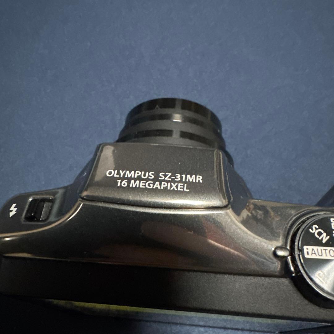 美品 オリンパス コンパクトデジカメ 24倍ワイドズーム SZ-30MR