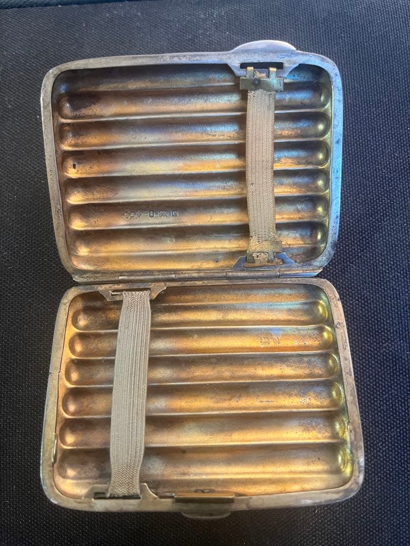 フランスアンティーク　装飾入り　銀無垢シガレットケース