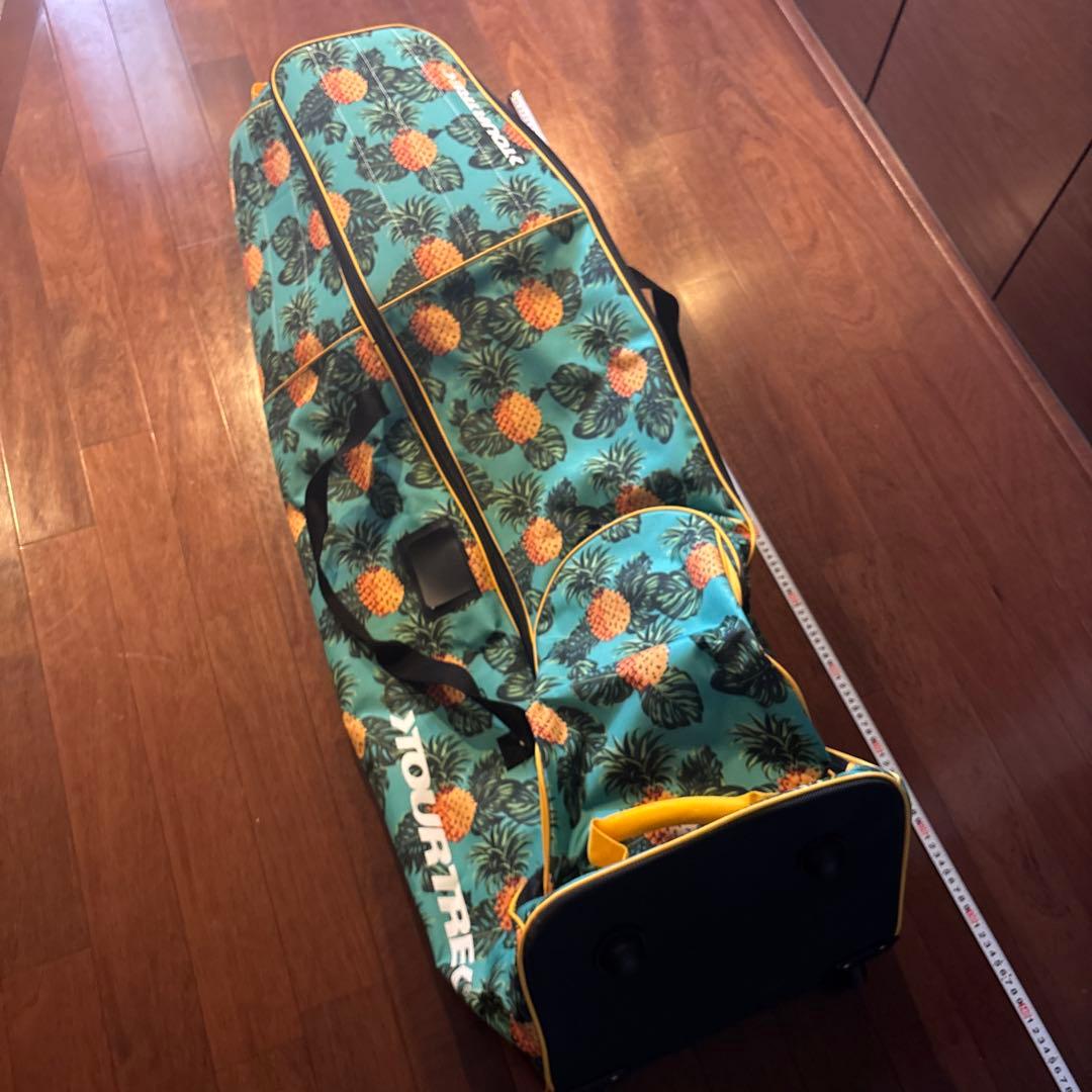 パイナップル柄キャディバッグ カバータイヤとクッション付きTOURTRE