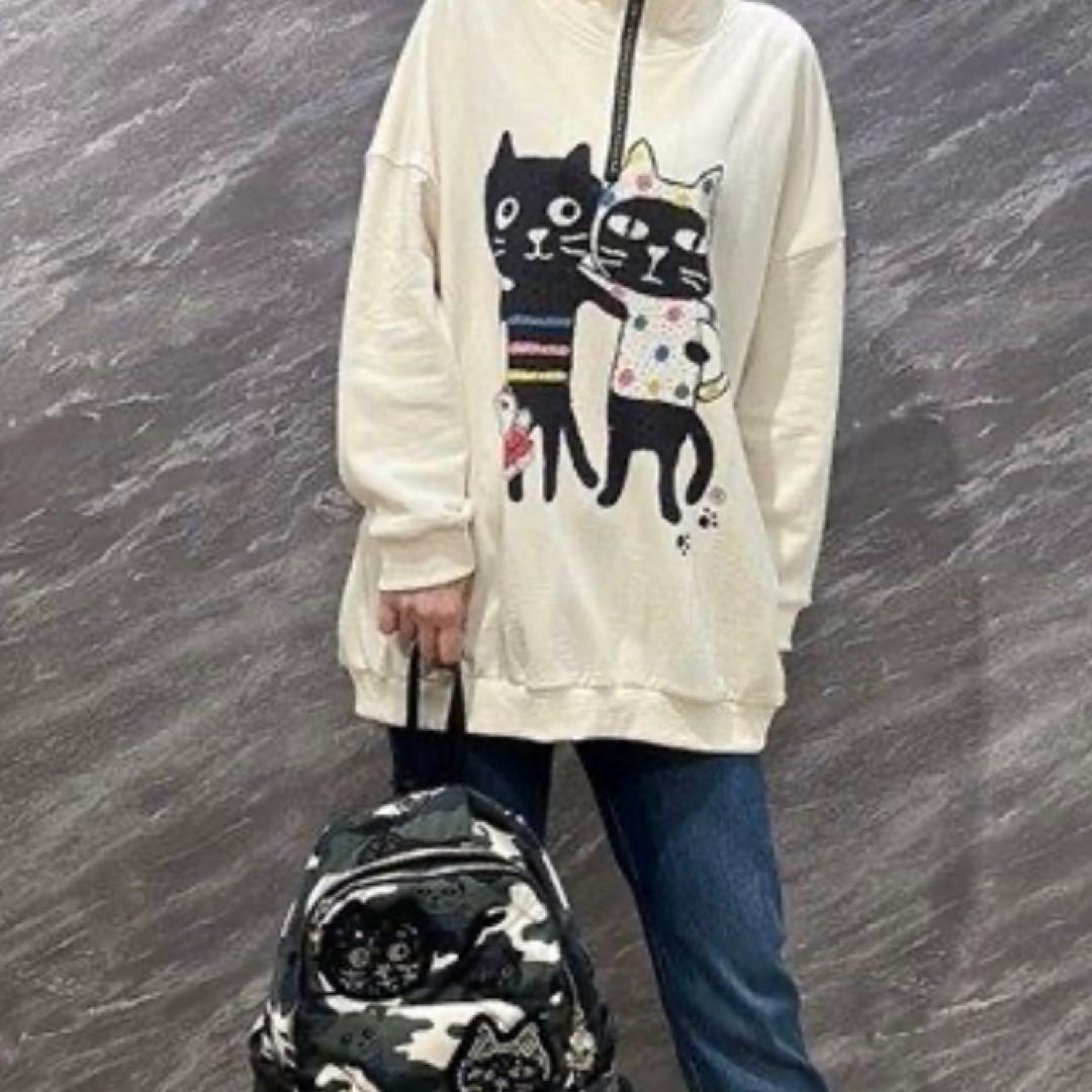 新品　Pebbly/ペブリー　キャッツフレンズジップスウェット　ラインストーン