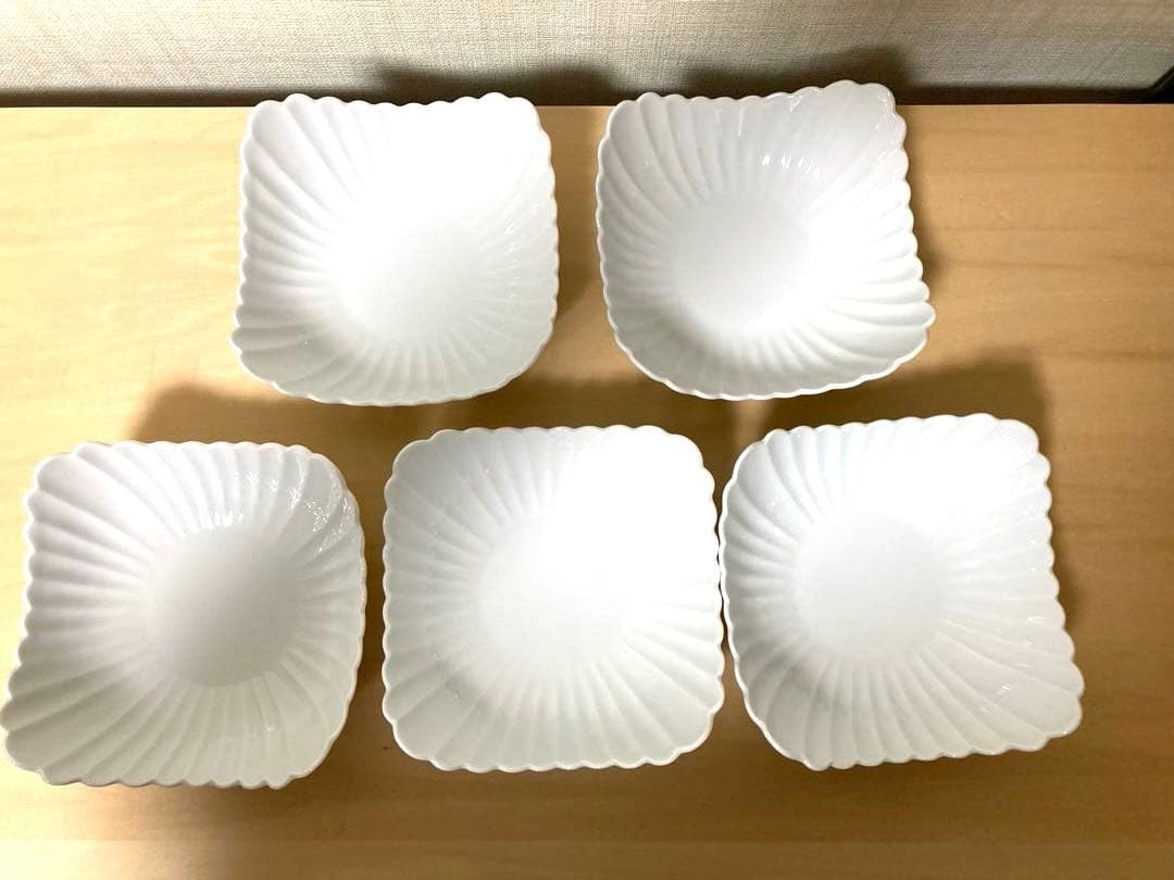 有田焼　白磁　菊割り　角小鉢揃え　小鉢　5客組　其泉　引き出物　【賞美堂】