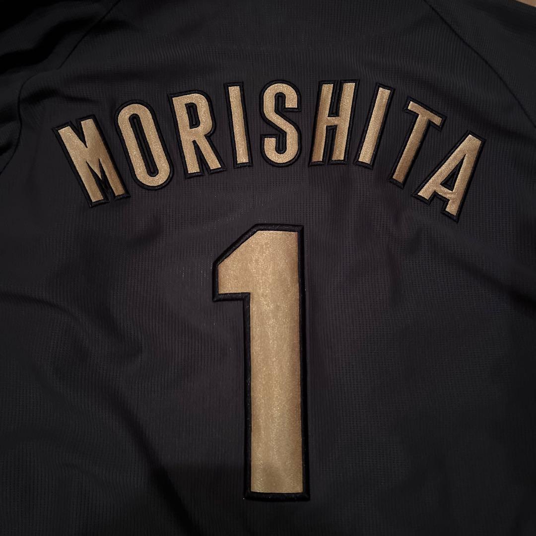 森下翔太　ブラックユニフォーム